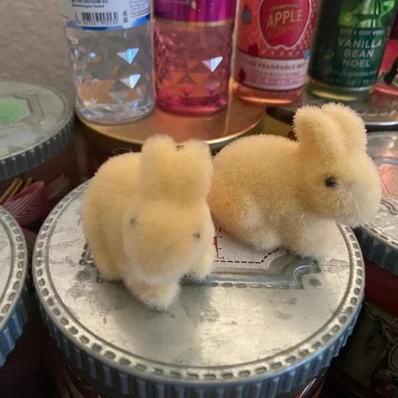 BBW Spring Bunnies & Chicks Magnetic Candle Toppers - Picture 3 of 5